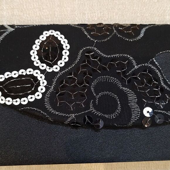 Black Sequined and Embroidered Special Occasion Bag NWOT - Picture 7 of 10
